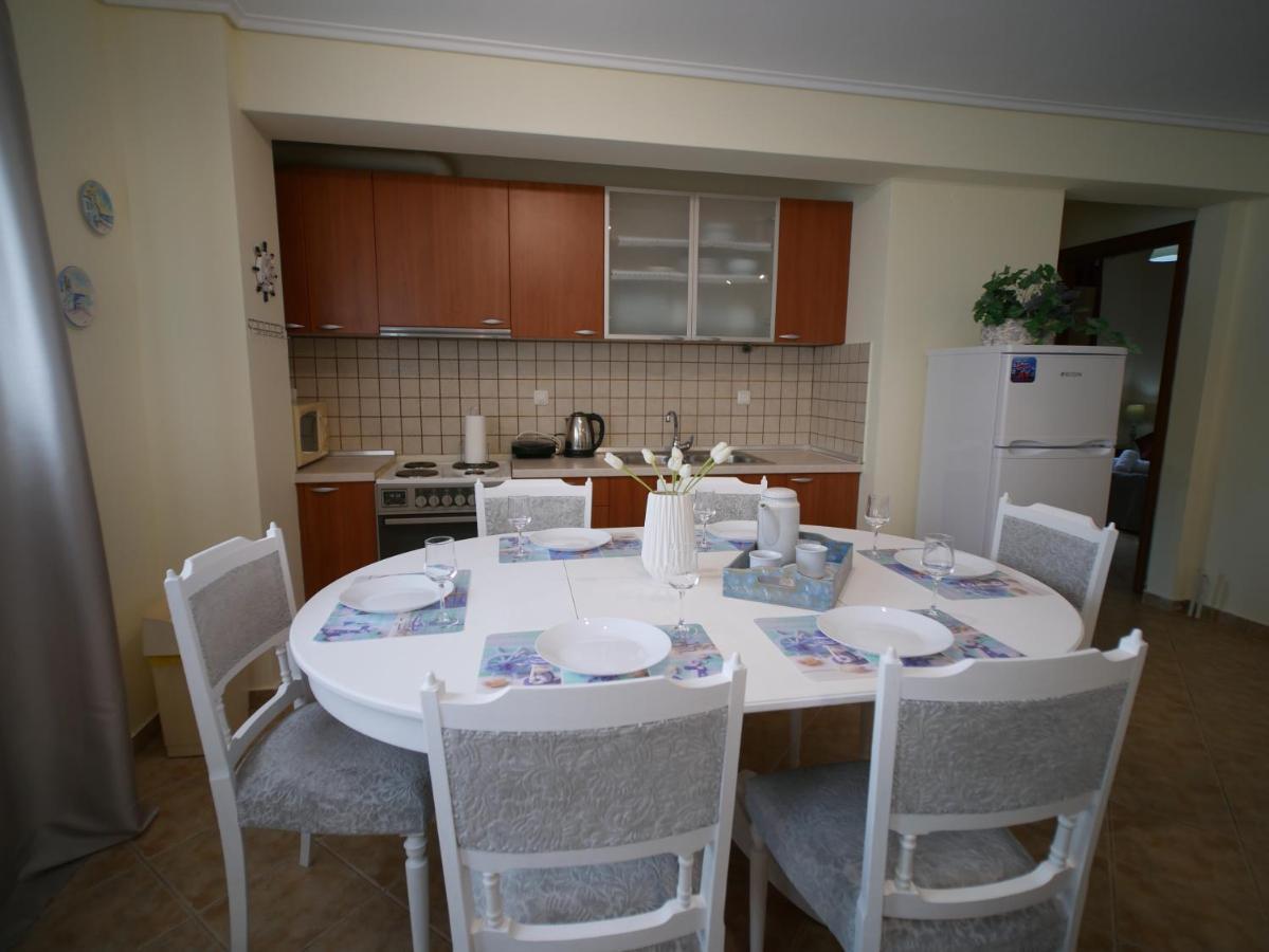 Villa Verde 200 Meters From The Beach Nea Iraklitsa Exterior foto