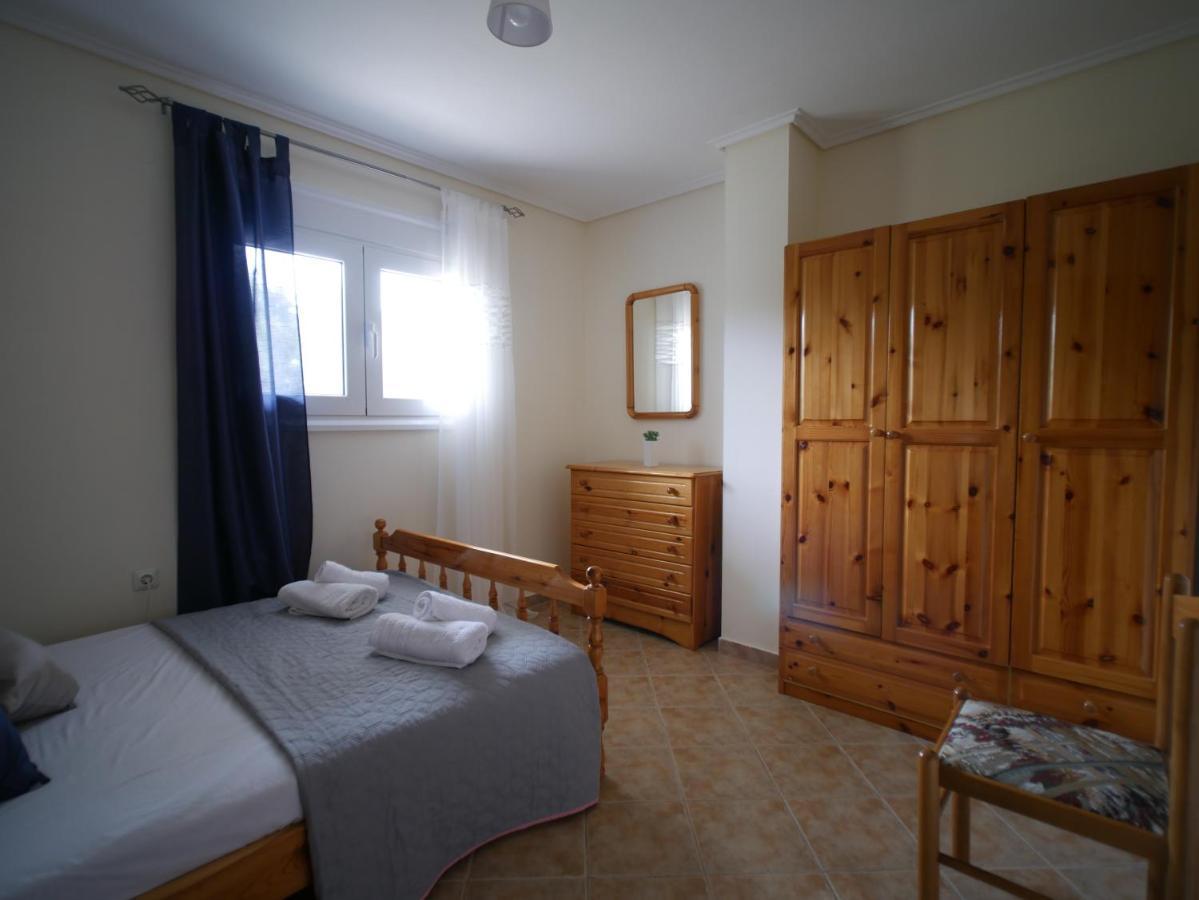 Villa Verde 200 Meters From The Beach Nea Iraklitsa Exterior foto