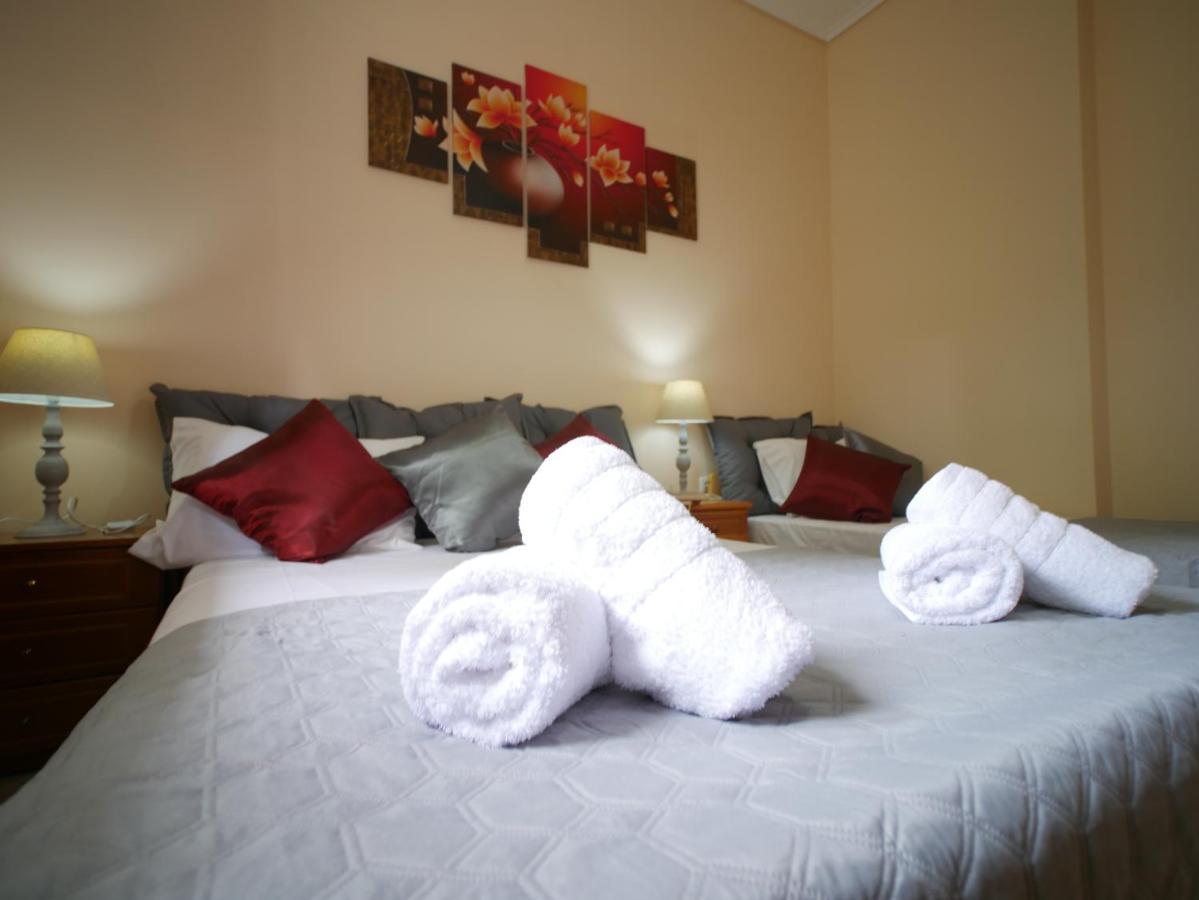 Villa Verde 200 Meters From The Beach Nea Iraklitsa Exterior foto