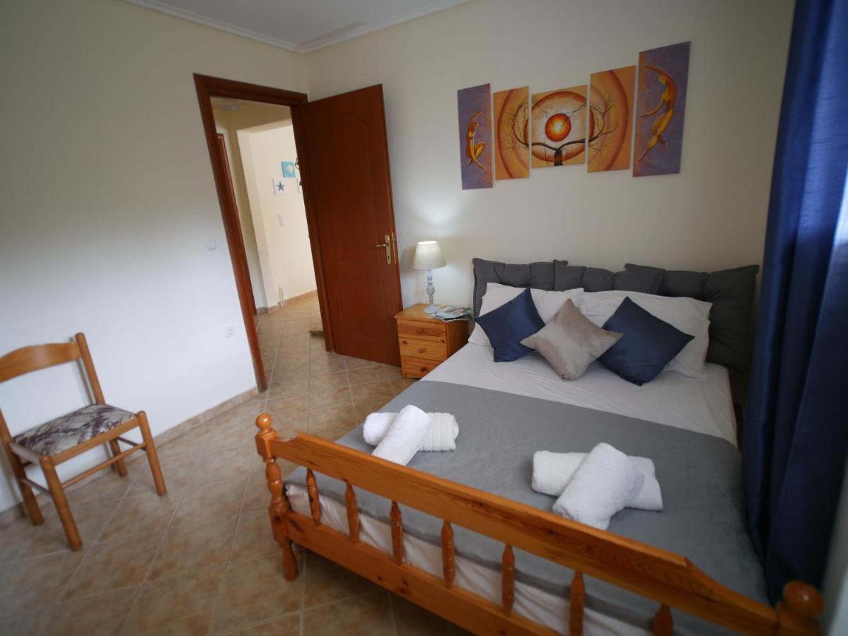 Villa Verde 200 Meters From The Beach Nea Iraklitsa Exterior foto