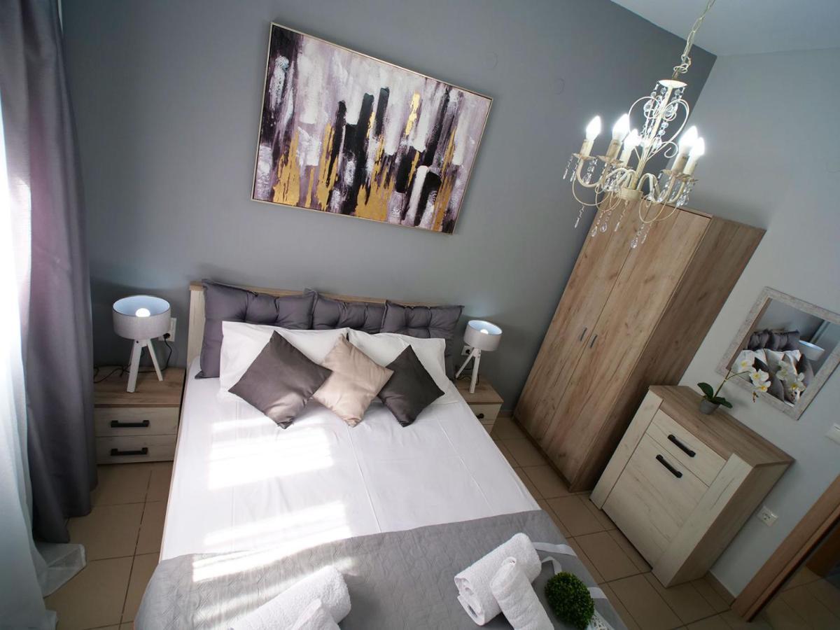 Villa Verde 200 Meters From The Beach Nea Iraklitsa Exterior foto
